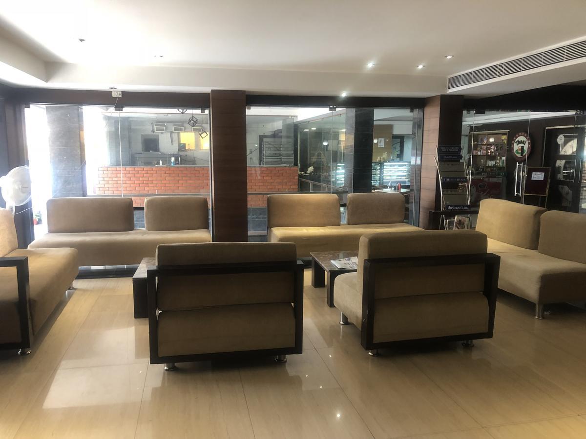 Hotel Shaans Tiruchirappalli Exterior foto
