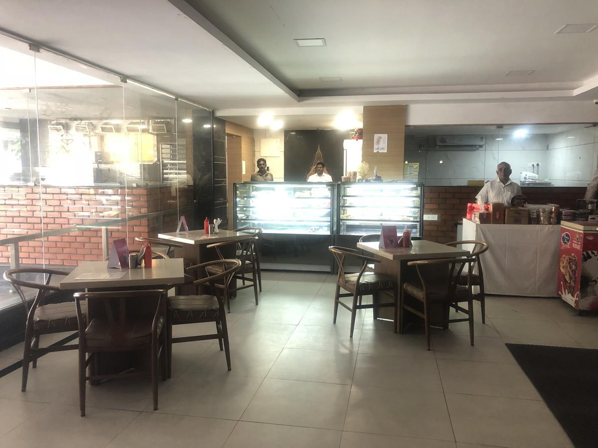 Hotel Shaans Tiruchirappalli Exterior foto