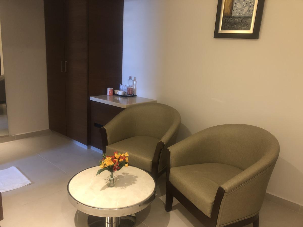 Hotel Shaans Tiruchirappalli Exterior foto